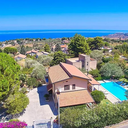 Natino With Pool And Garden * Mandra Capreria